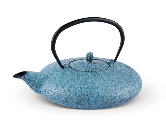 Teekanne Tsuki 1,1 Liter sprayed himmelblau aus Gusseisen