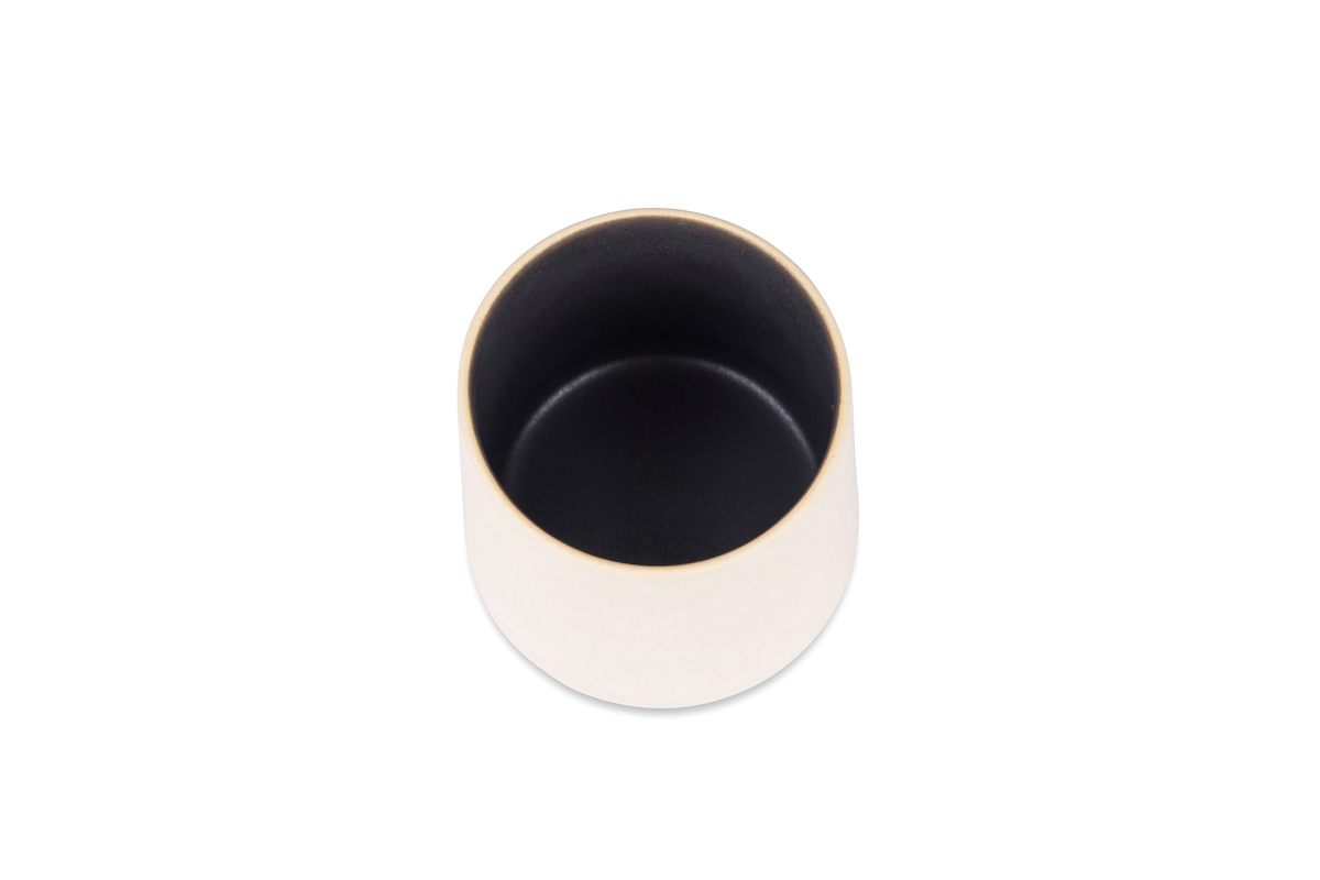 Teebecher aus Porzellan creme-schwarz