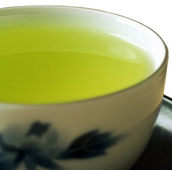 Kukicha mit Matcha - Grüner Tee aus Japan im Originalgebinde - 100g